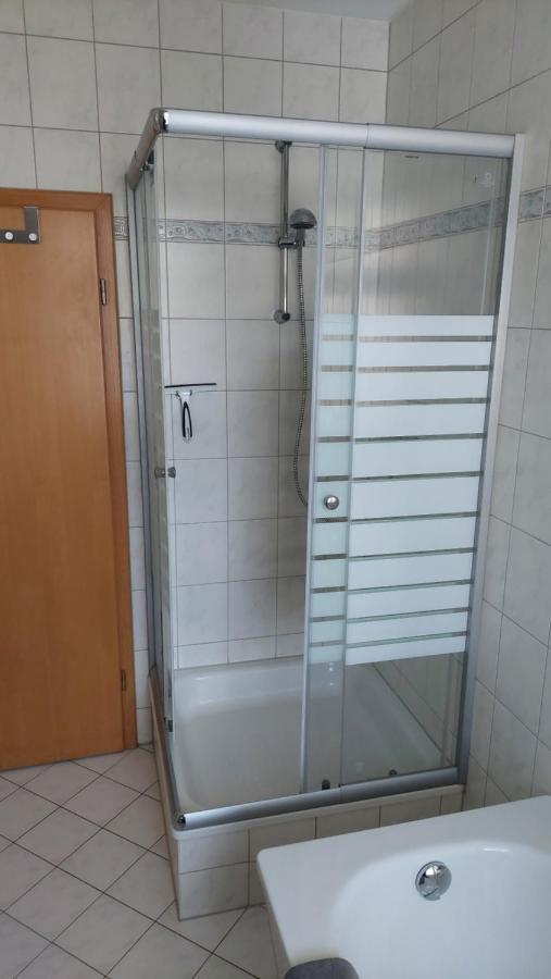 Neu! Ferienwohnung In Erfurt Exterior foto