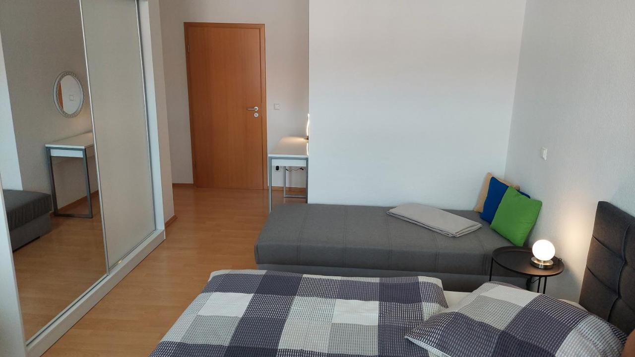 Neu! Ferienwohnung In Erfurt Exterior foto